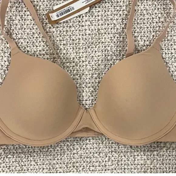 NWT Skims Fits Every Body T-shirt Bra 34B - Picture 2 of 4